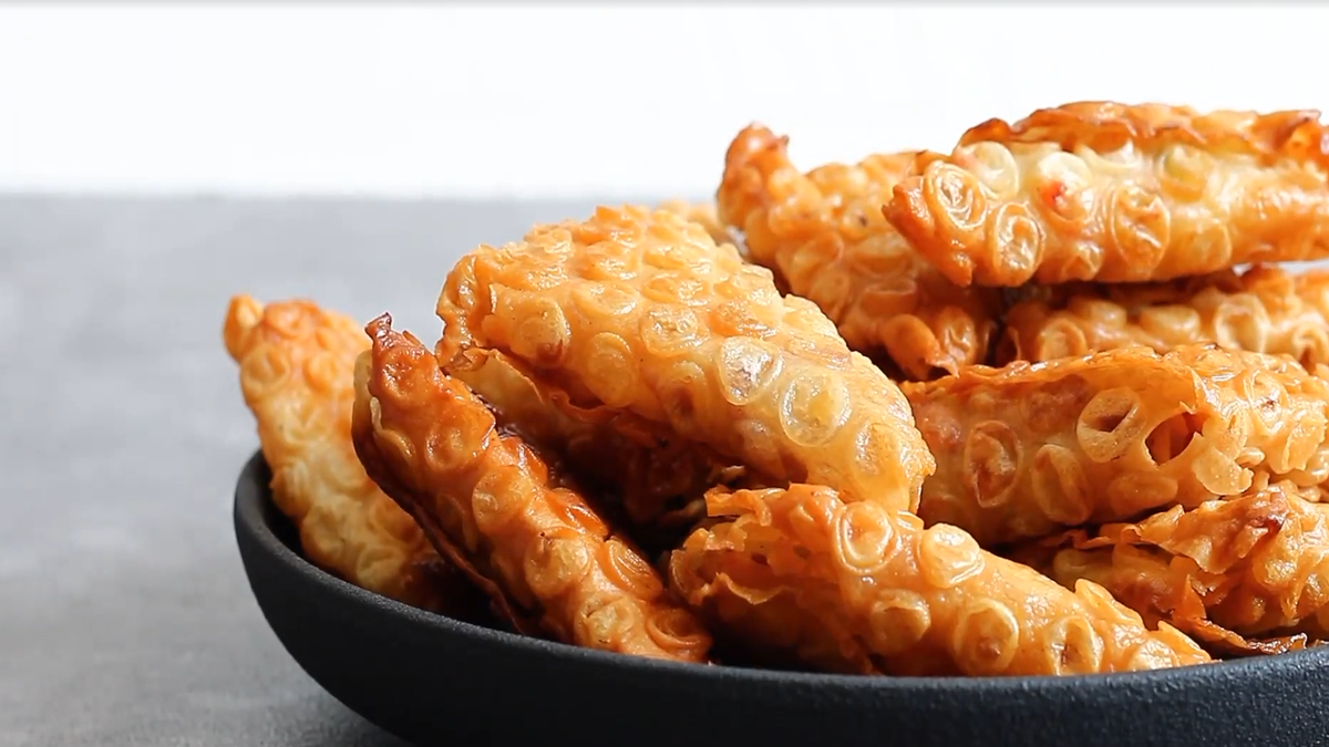 طرز تهیه سمبوسه پیتزایی با لواش، بسیار سریع و خوشمزه