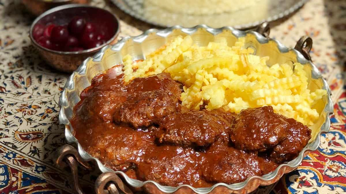 طرز تهیه کباب تابه‌ای ترش در تابه به سبک رستورانی