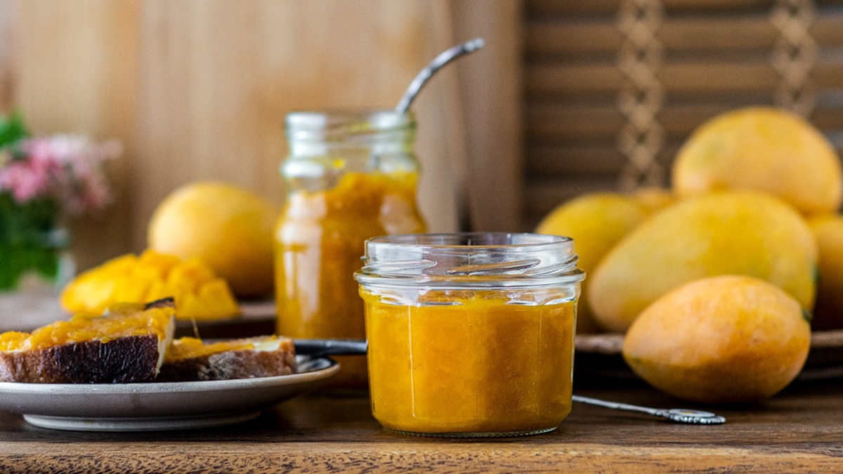 طرز تهیه مربا انبه خوش رنگ و عطر