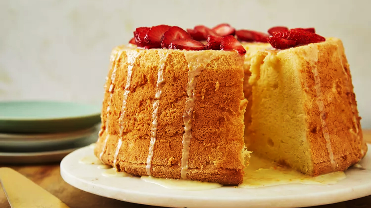 طرز تهیه کیک شیفون همراه با دستور مرحله به مرحله