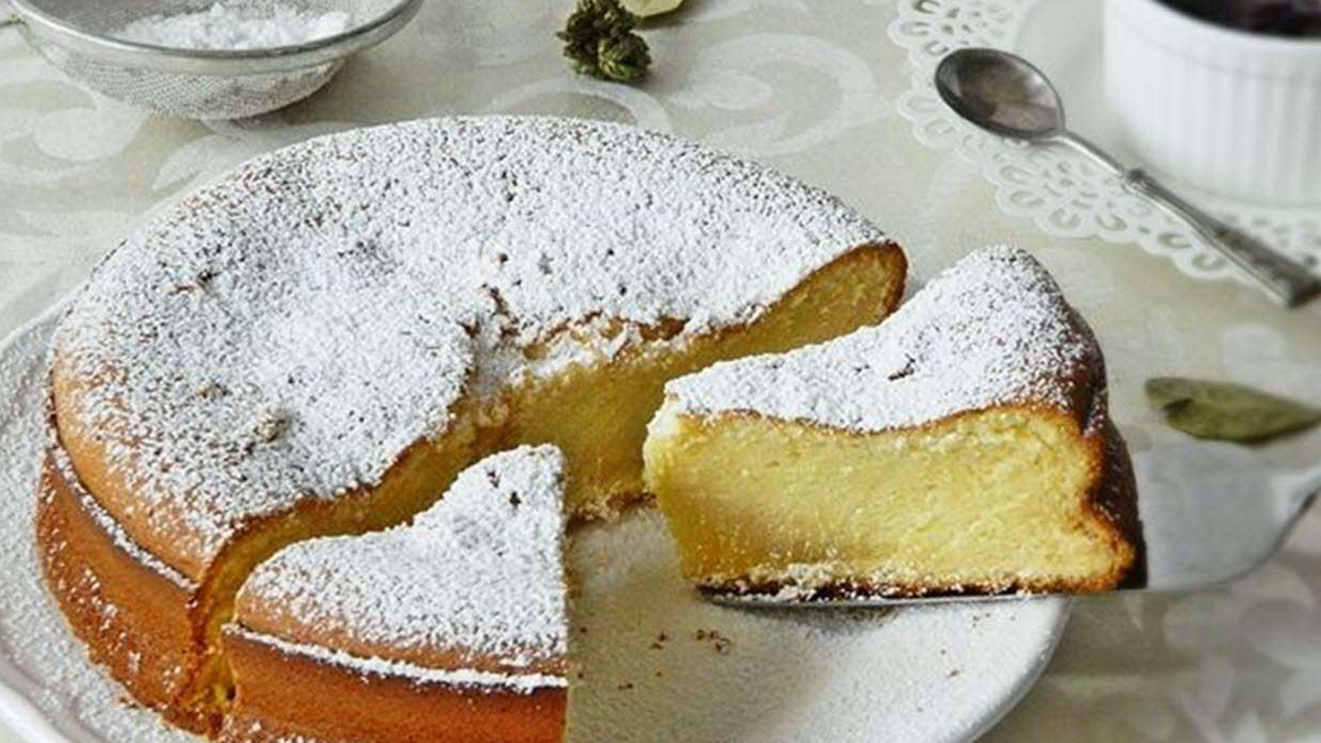 طرز تهیه کیک شیر داغ نرم، خوش‌عطر و مرحله‌به‌مرحله