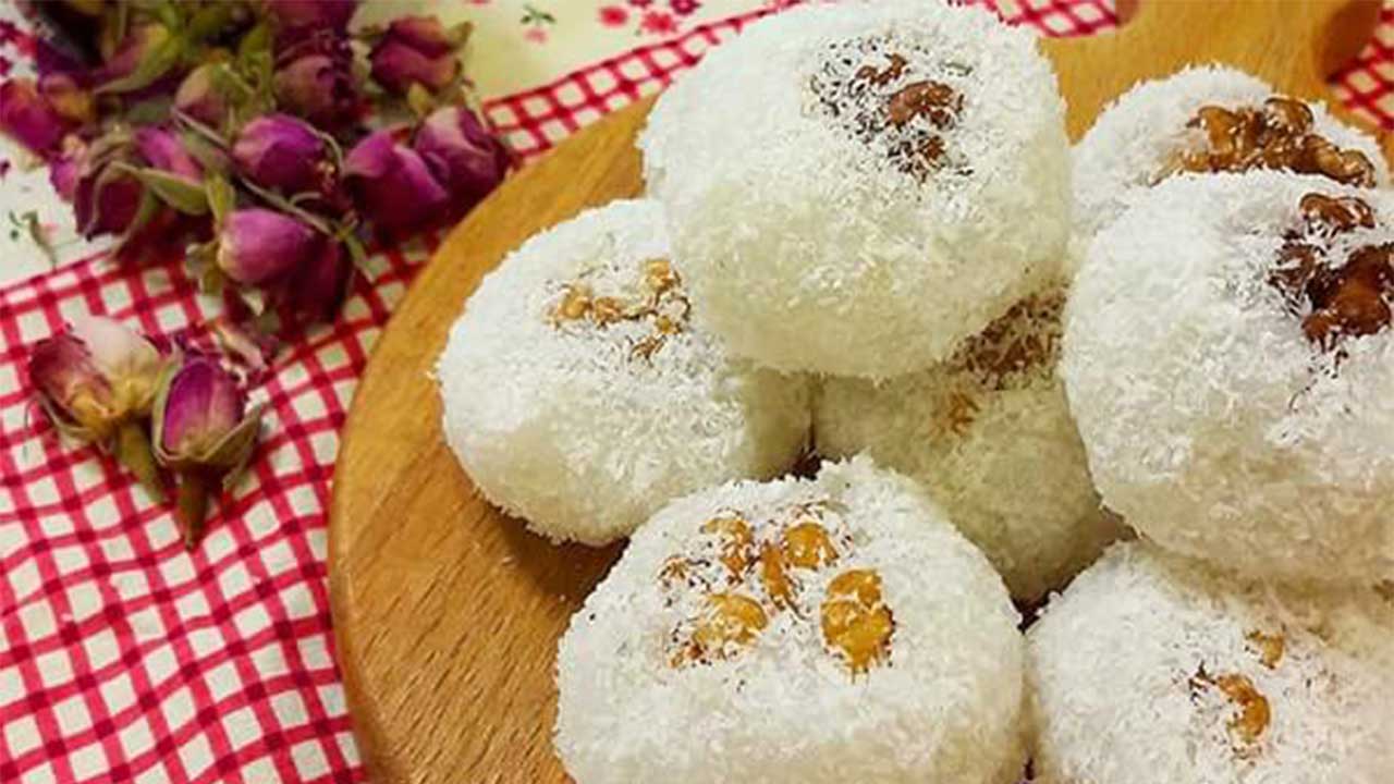 طرز تهیه باسلوق خانگی با نشاسته ذرت؛ شکیل و مجلسی
