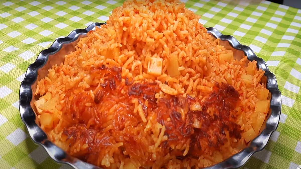 طرز تهیه استانبولی پلو با برنج آبکش مرحله به مرحله