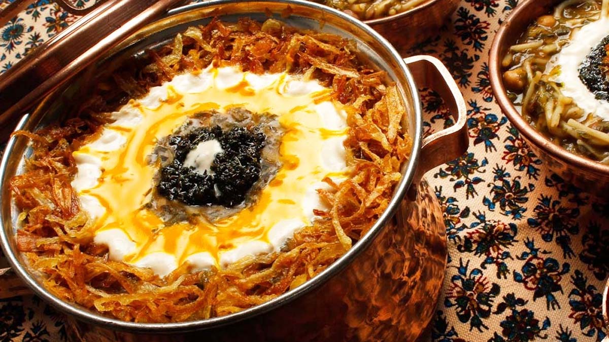 طرز تهیه آش ابودردا یا آش چهارشنبه سوری