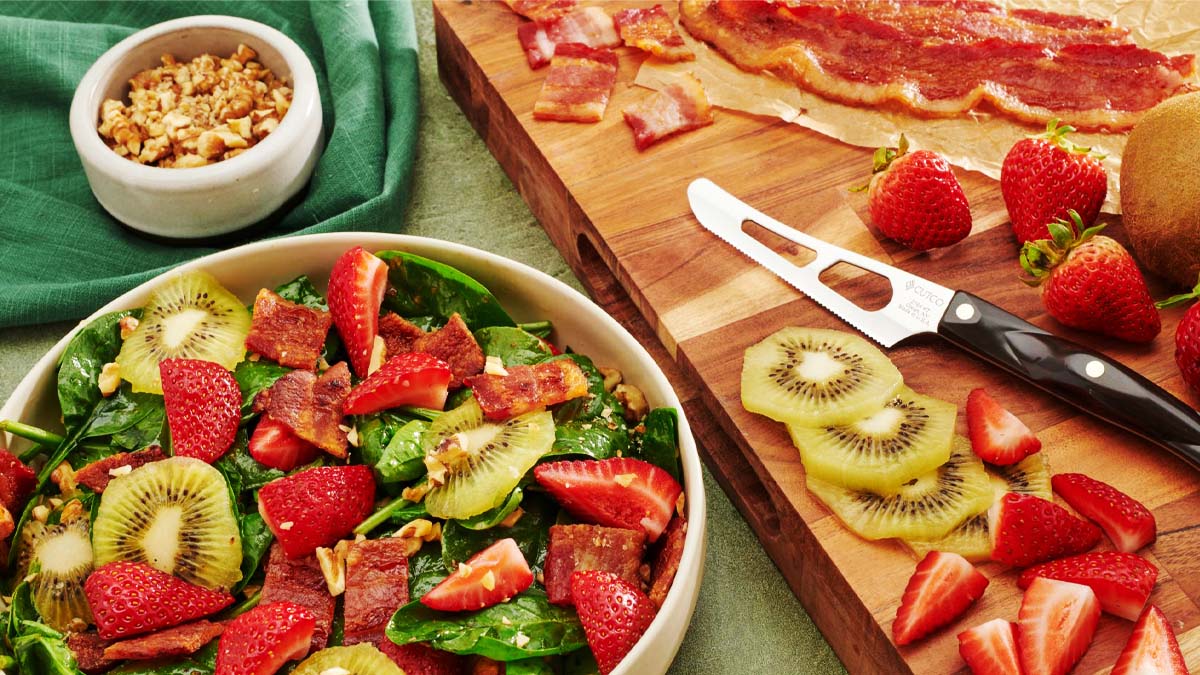 طرز تهیه سالاد کیوی و اسفناج، سالادی جذاب و سالم