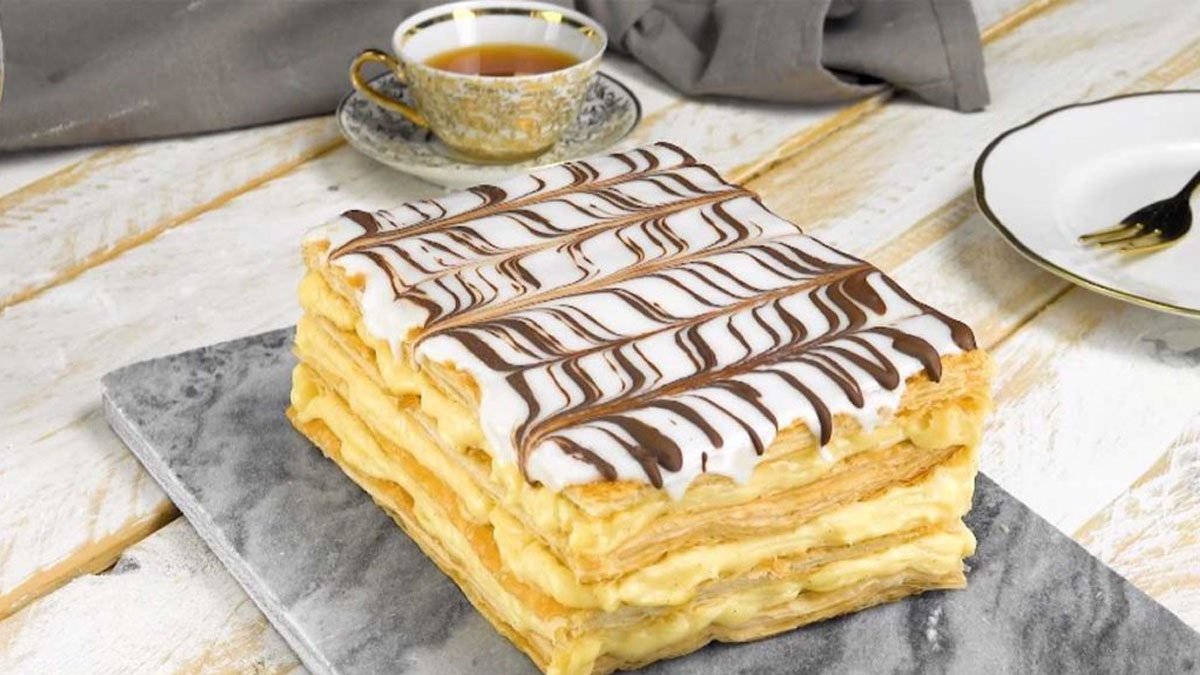 طرز تهیه شیرینی ناپلئونی با خمیر یوفکا با تمام ریزه کاری ها