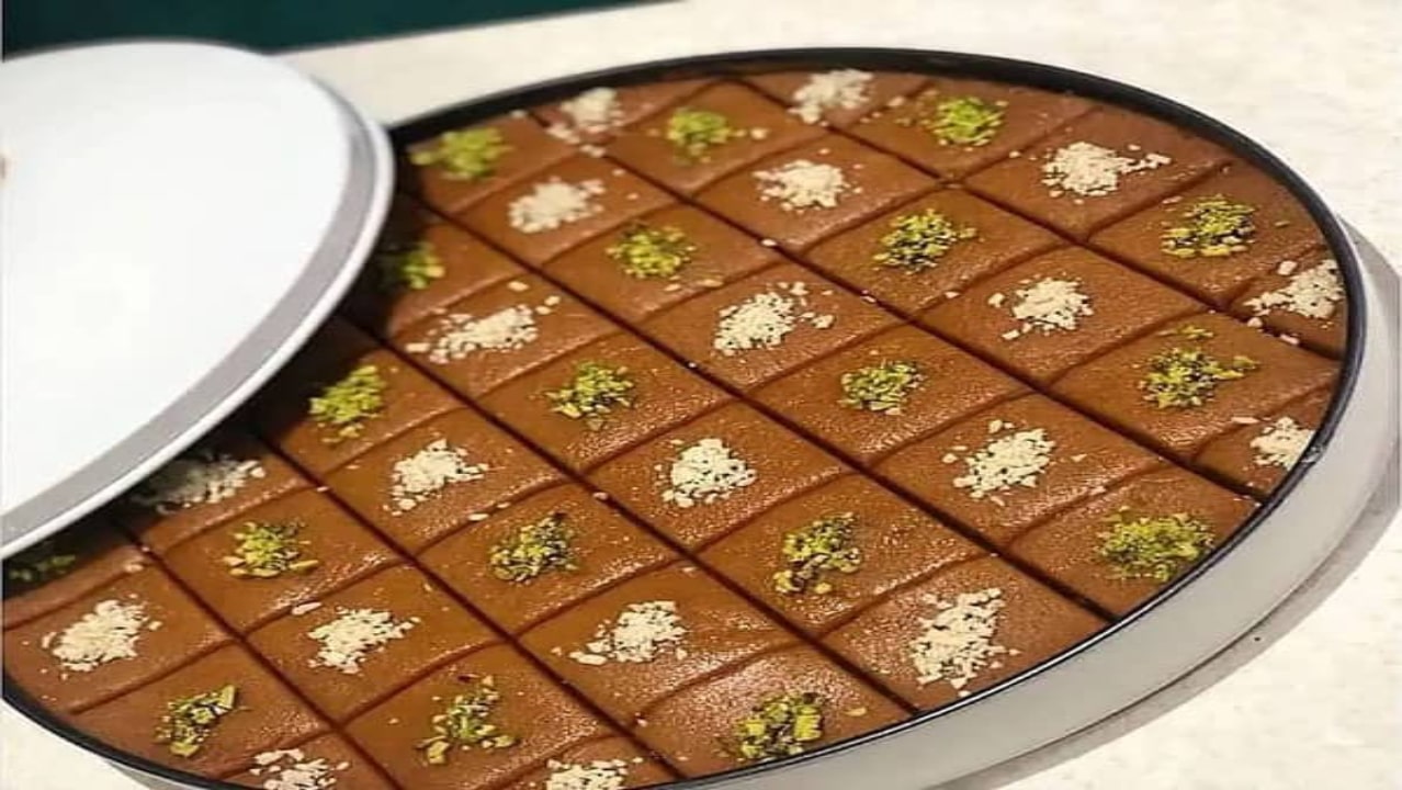 طرز تهیه حلوای عربی کشدار مجلسی با بهترین دستور