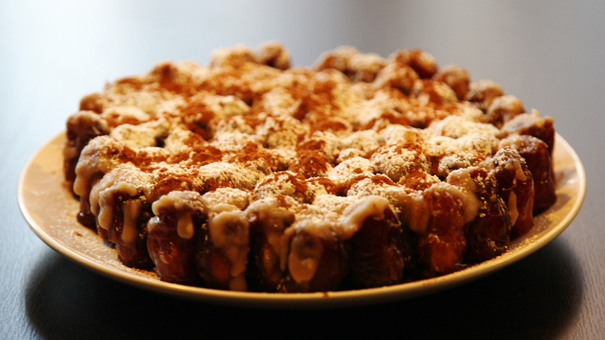 طرز تهیه رنگینک با خرمای له شده، خوشمزه و به سبک جنوبی