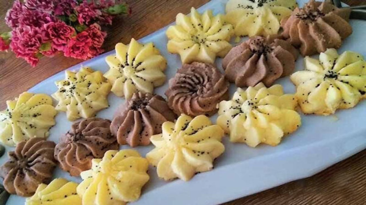 طرز تهیه شیرینی بهشتی با پیمانه لیوان در حد قنادی