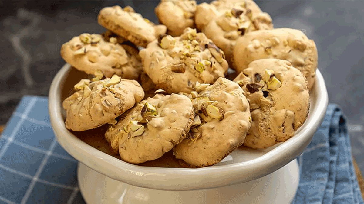 طرز تهیه شیرینی پفکی گردویی مجلسی + تمام فوت و فن ها