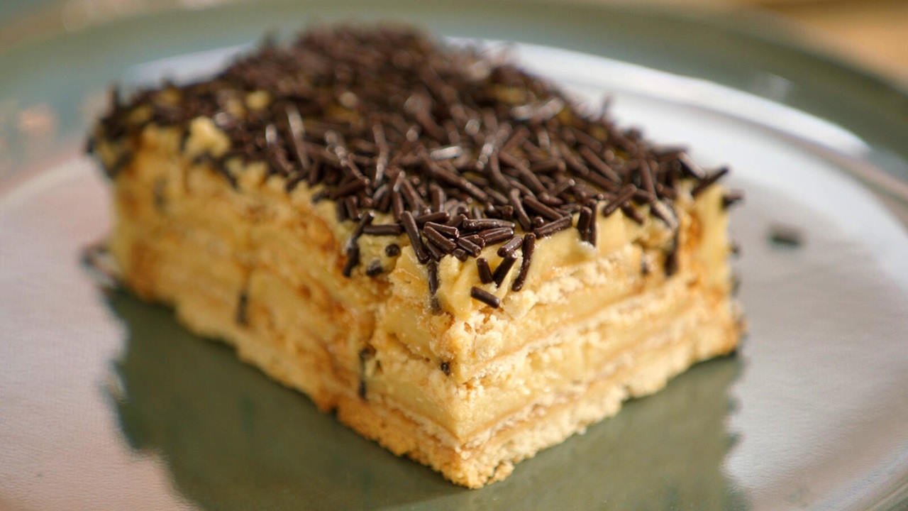 طرز تهیه دسر با بیسکویت پتی بور و موز – خانگی و سریع