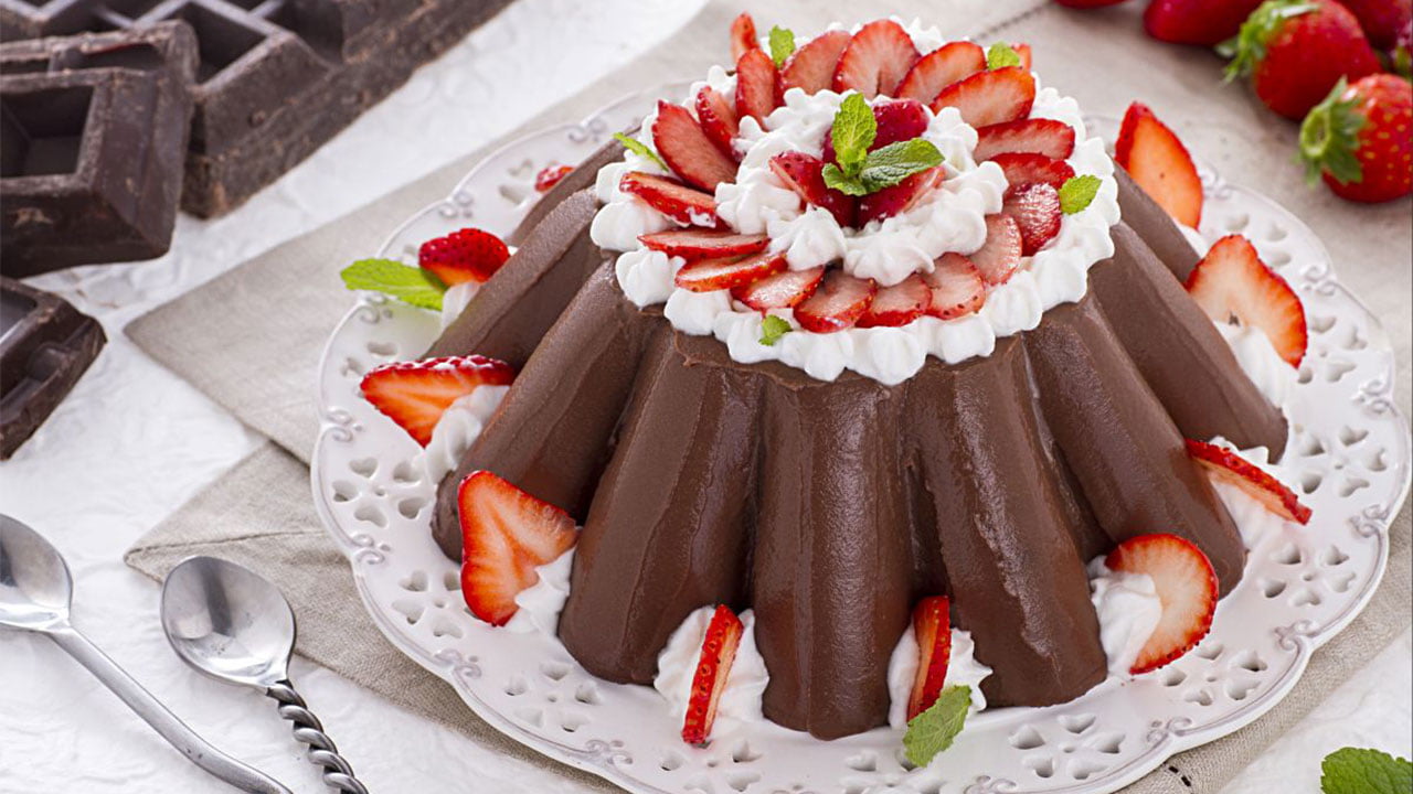 طرز تهیه دسر شکلاتی مجلسی با طعم عالی