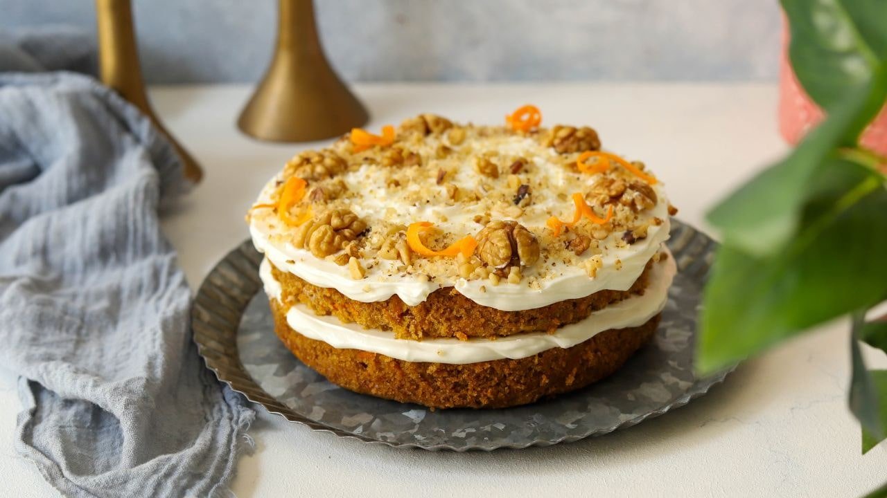 طرز تهیه کیک هویج بدون فر با و بدون همزن برقی