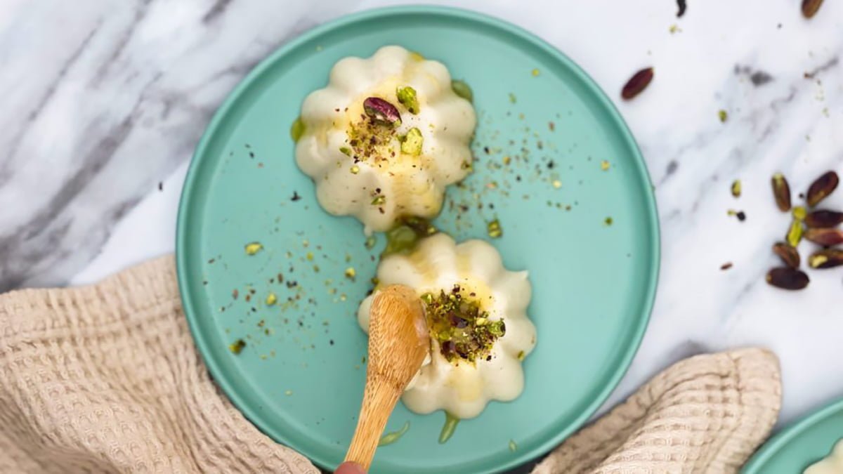 طزر تهیه پودینگ با شیر بادام – دسر مجلسی و خوشمزه