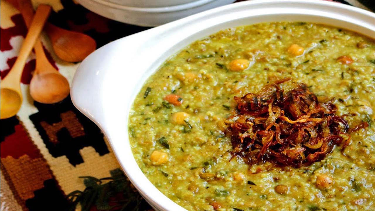 طرز تهیه آش سبزی ساده و خوشمزه با طعم عالی