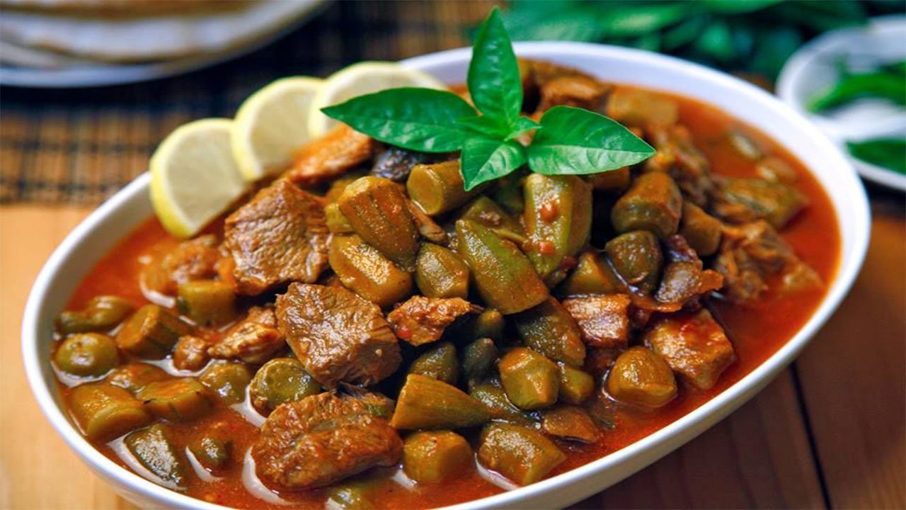 طرز تهیه خورشت بامیه ساده بدون گوشت و با گوشت + رازهای خوشمزگی