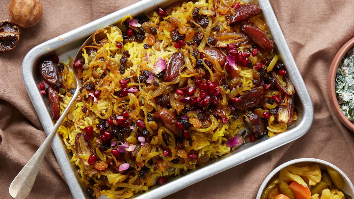 طرز تهیه عدس پلو با سویا و کشمش – روش های آبکش و دمی