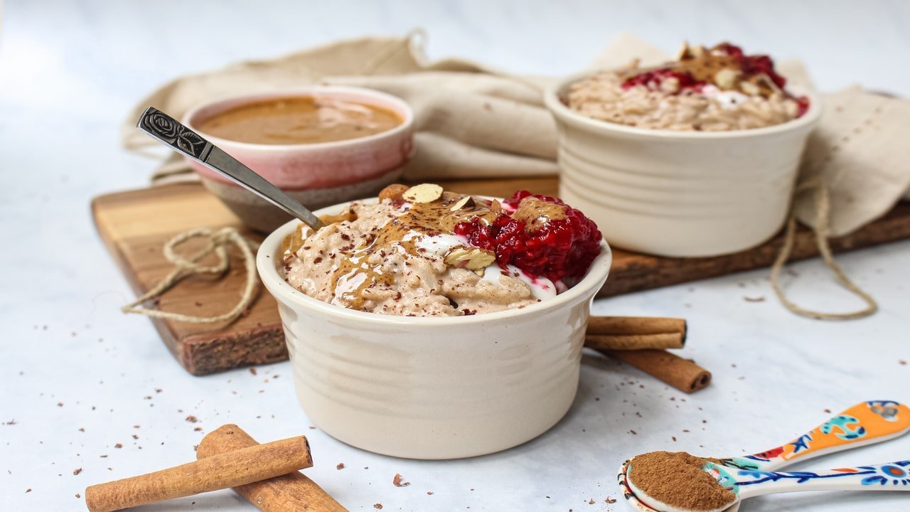 طرز تهیه حریره بادام برای نوزاد با سه روش آسان و سریع