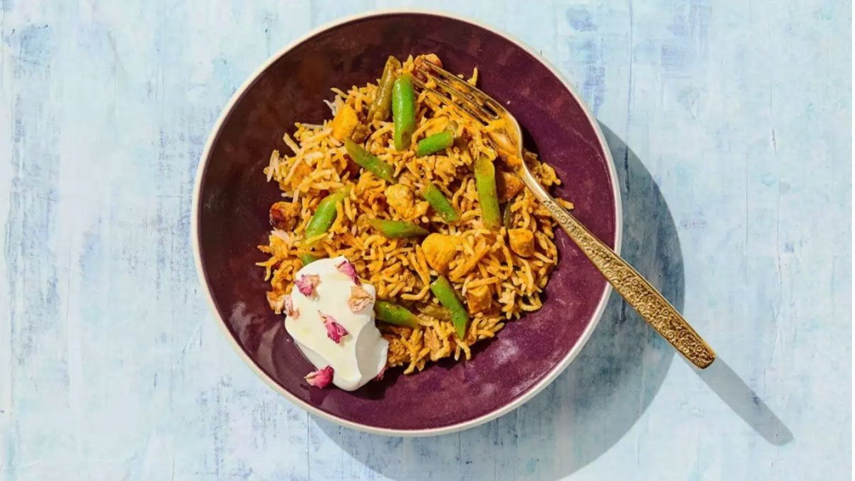 طرز تهیه لوبیا پلو با مرغ مجلسی – خوشمزه و بدون دردسر