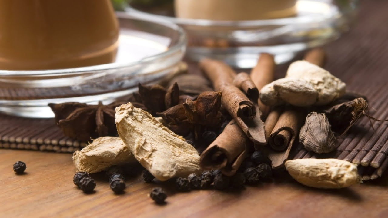 ترکیبات چای ماسالا چیست ؟ + طرز تهیه در خانه