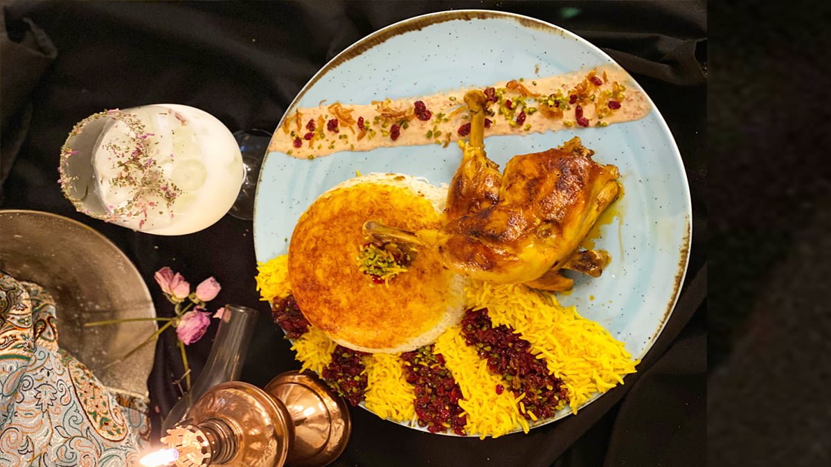 طرز تهیه زرشک پلو با مرغ بدون رب گوجه خوشمزه – در ۵ مرحله