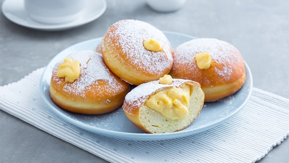 طرز تهیه پیراشکی کرم دار خانگی خوشمزه + دستور خمیر و کرم