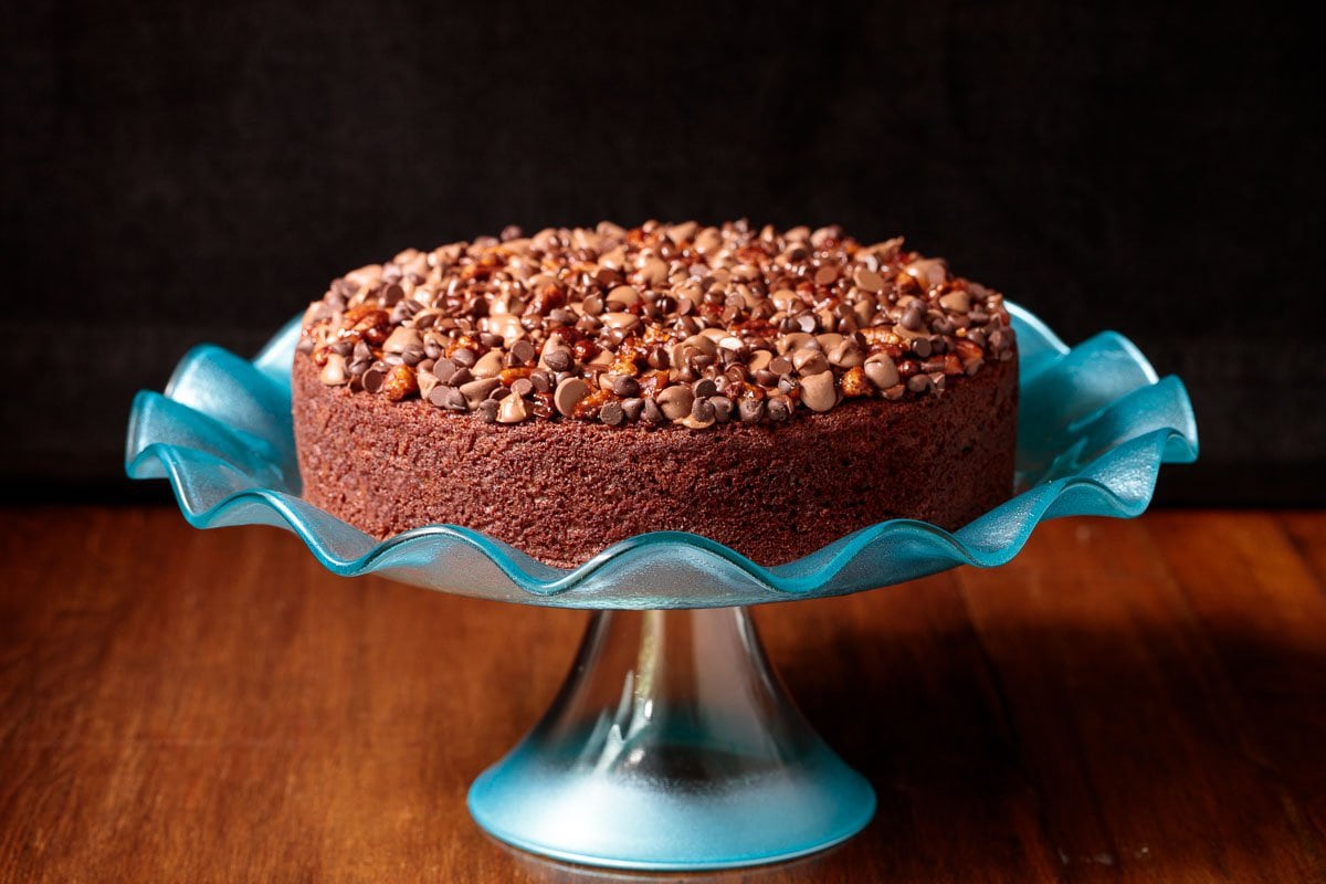 طرز تهیه کیک شکلاتی با دستور پخت سریع و آسان