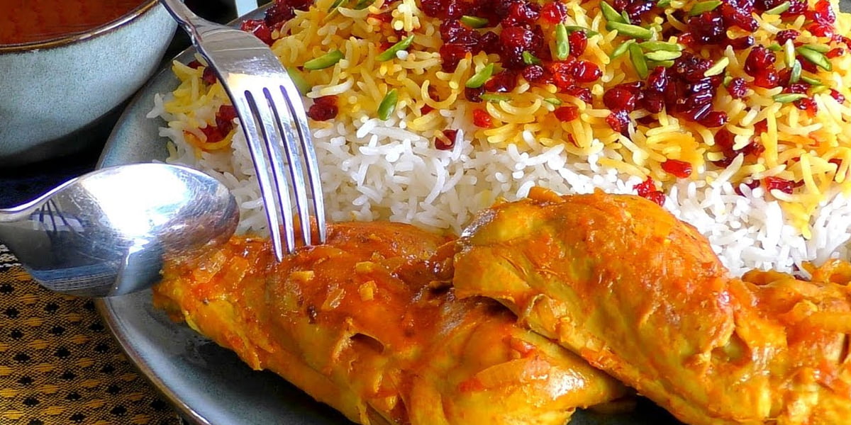 طرز تهیه پلو مرغ مجلسی با فوت و فن‌های خاص