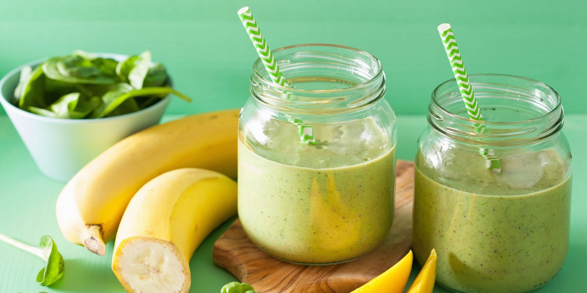 طرز تهیه اسموتی اسفناج و موز با پروماست کازئین