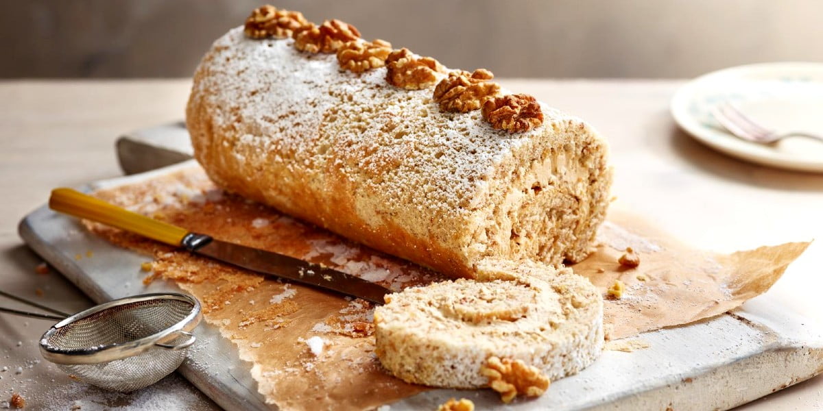 طرز تهیه رولت خامه ای خانگی به روش آشپزهای حرفه‌ای