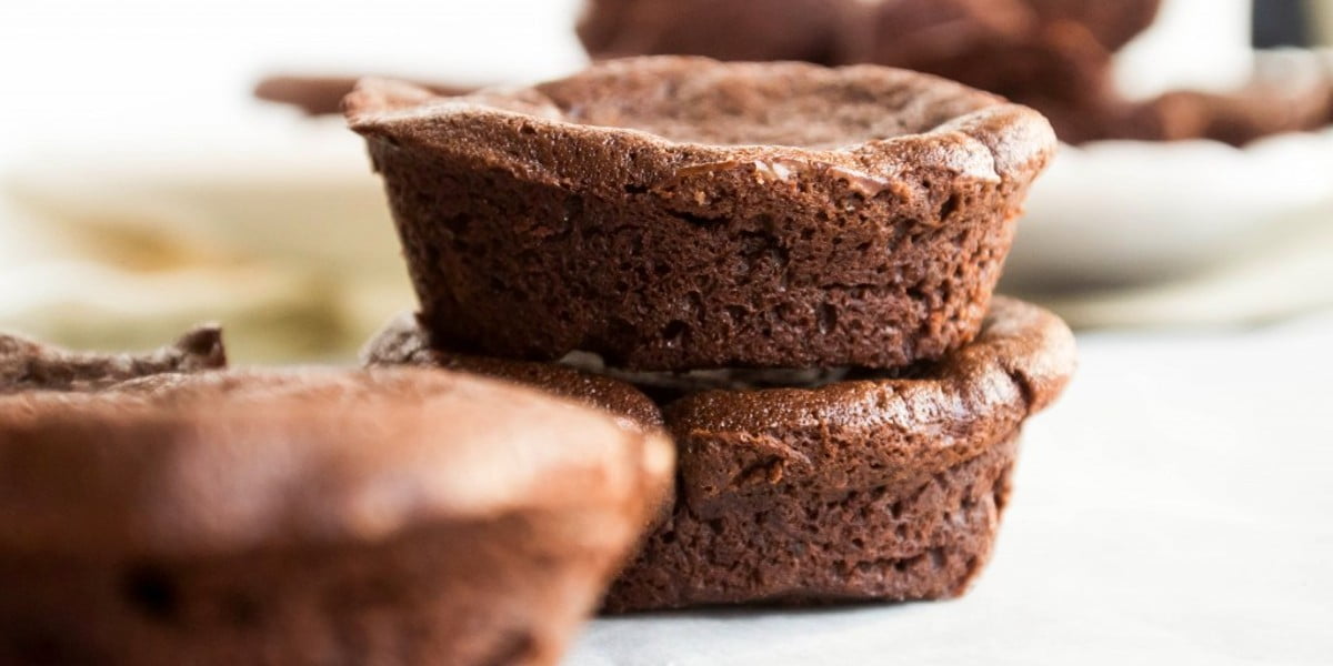 طرز تهیه کیک قاشقی با شیر بدون نیاز به فر