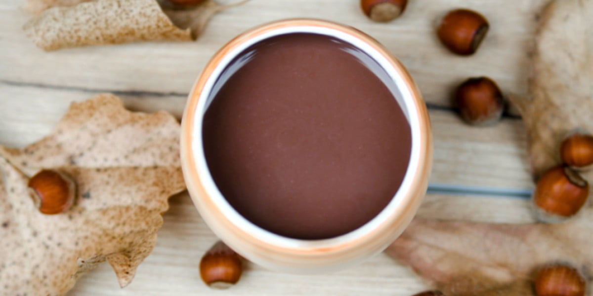 طرز تهیه هات چاکلت فندقی: نوشیدنی گرم با شیر فندق