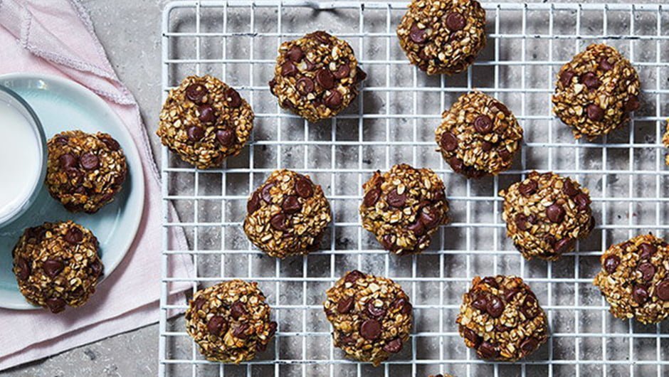 طرز تهیه کوکی شکلاتی بدون فر با جو دوسر