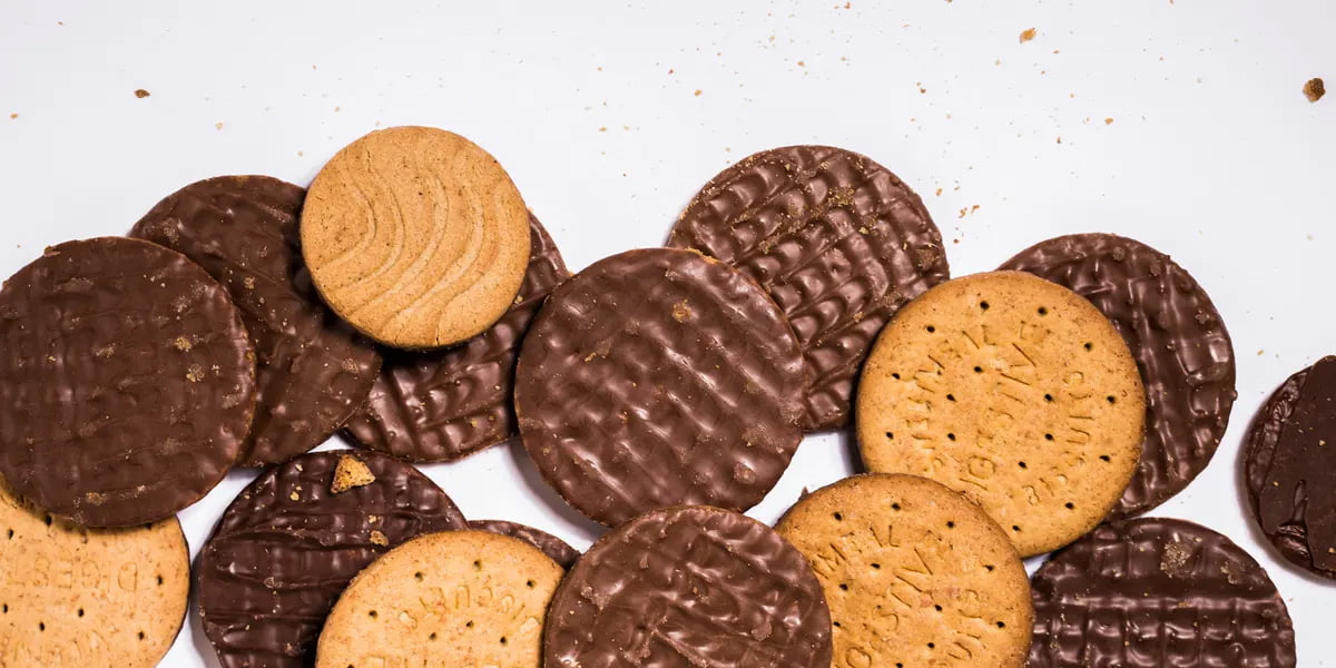 طرز تهیه دایجستیو شکلاتی ؛ بیسکوییت محبوب و پر طرفدار