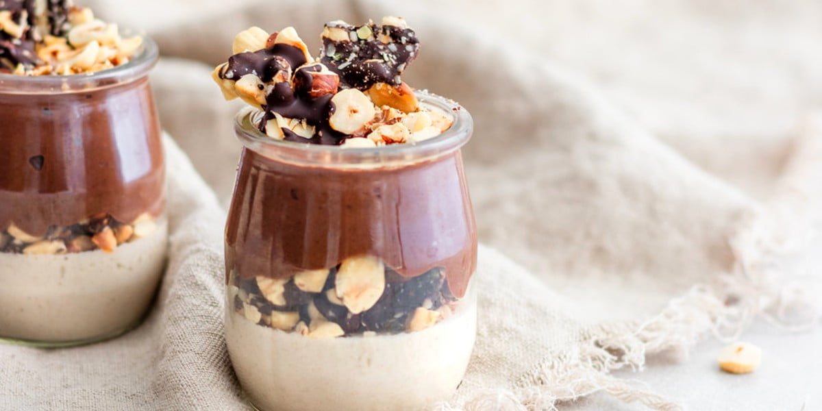 طرز تهیه یک دسر برای افطار: پودینگ شکلاتی لیوانی