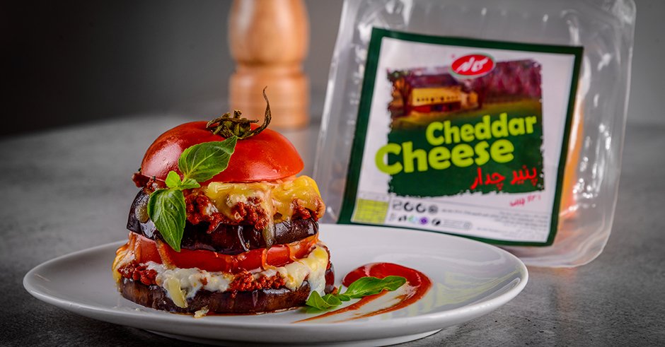 طرز تهیه موساکا با پنیر چدار ؛ یک وعده جذاب و پرانرژی