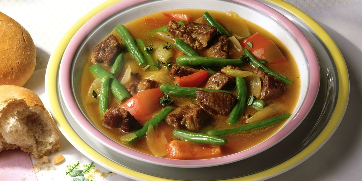 طرز تهیه خوراک لوبیا سبز رژیمی با گوشت قرمز در خانه