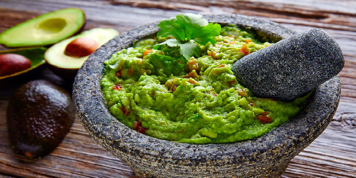 طرز تهیه دیپ آووکادو مکزیکی؛ یک پیش‌غذای لوکس و مجلسی