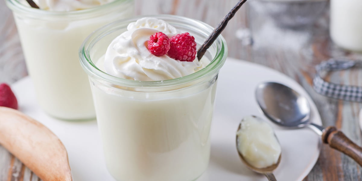 طرز تهیه پودینگ وانیلی ساده و خوش طعم در خانه