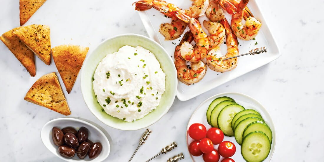 طرز تهیه دیپ پنیر فتا فلفلی در کمتر از پنج دقیقه