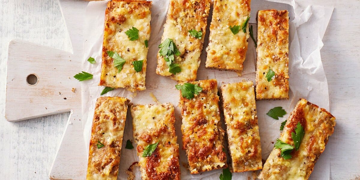 طرز تهیه نان سیر کتوژنیک در کمتر از نیم ساعت