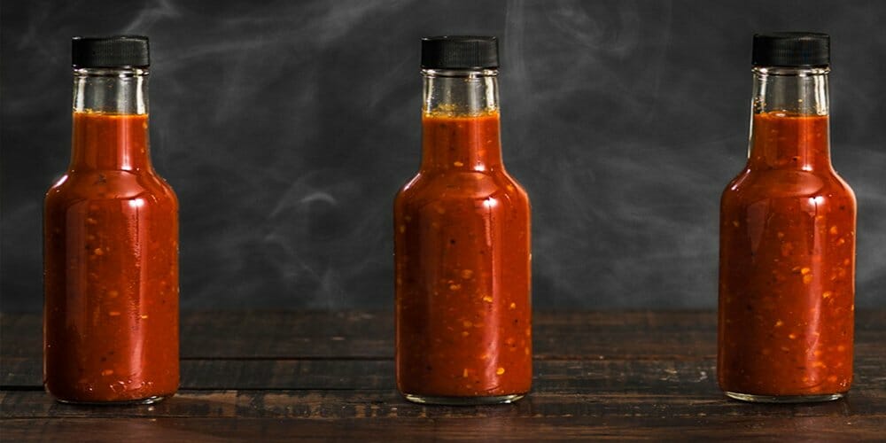 طرز تهیه سس فلفل تند و لبسوز با فلفل قرمز تازه