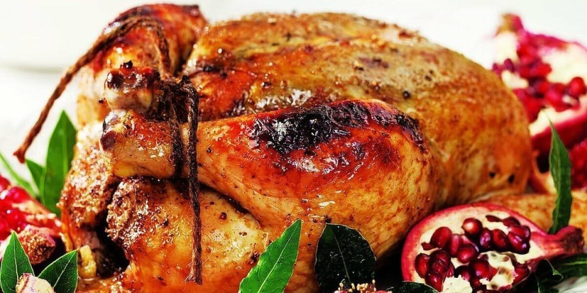 طرز تهیه مرغ با سس انار برای شام یلدا