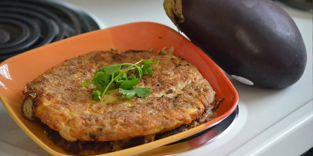 طرز تهیه کوکو بادمجان مرحله به مرحله