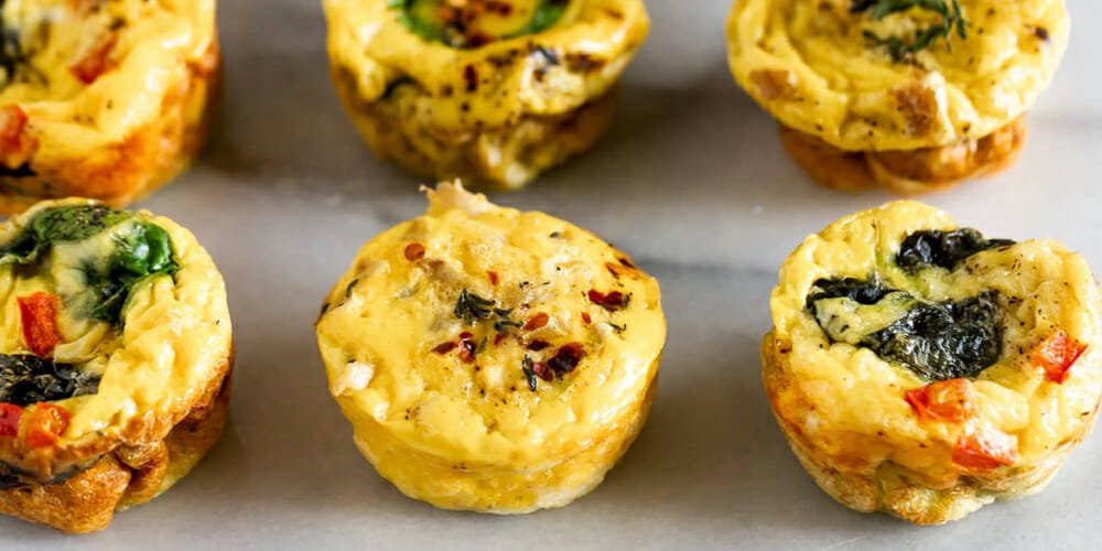 طرز تهیه مافین سبزیجات و تخم مرغ ؛ غذایی مقوی برای کودکان