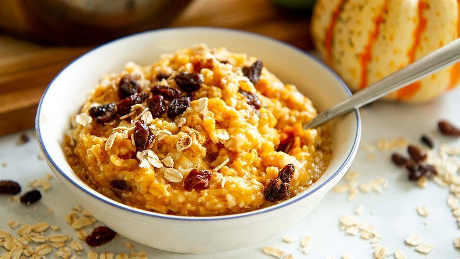 طرز تهیه صبحانه خوشمزه با کدو حلوایی و جو دو سر