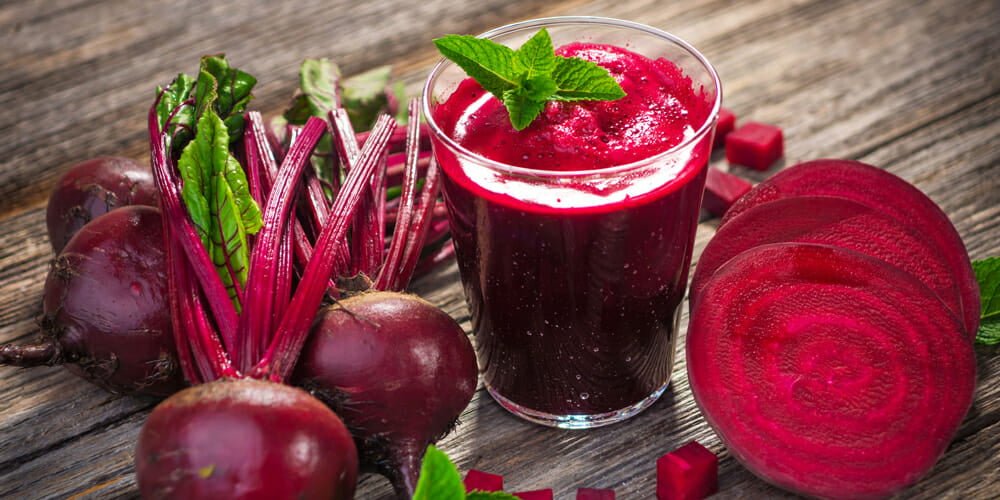 طرز تهیه اسموتی لبو با دانه چیا، لیموترش و نعنا