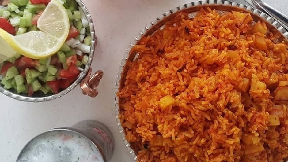 طرز تهیه کته گوجه فرنگی