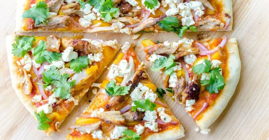 طرز تهیه پیتزا چیکن تندوری + ادویه تندوری