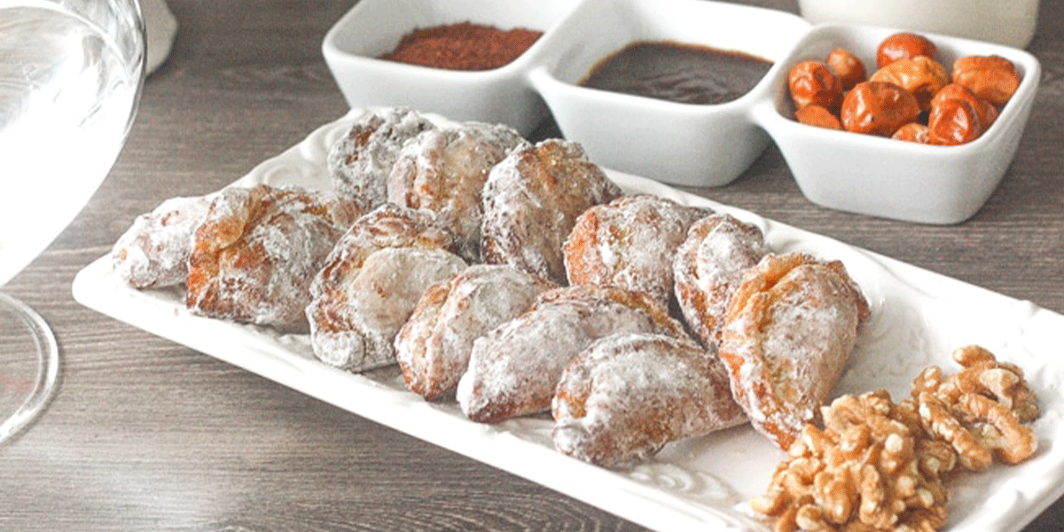 طرز تهیه قطاب خانگی ؛ یک شیرینی خوشمزه و اصیل ایرانی